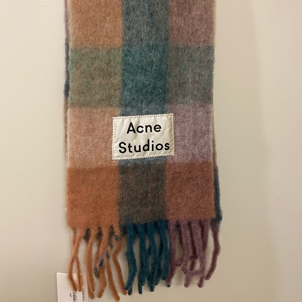 Acne studio mohair scarf. New with tag.